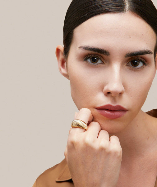 Anillo Chapado Oro 18 Kt relieve