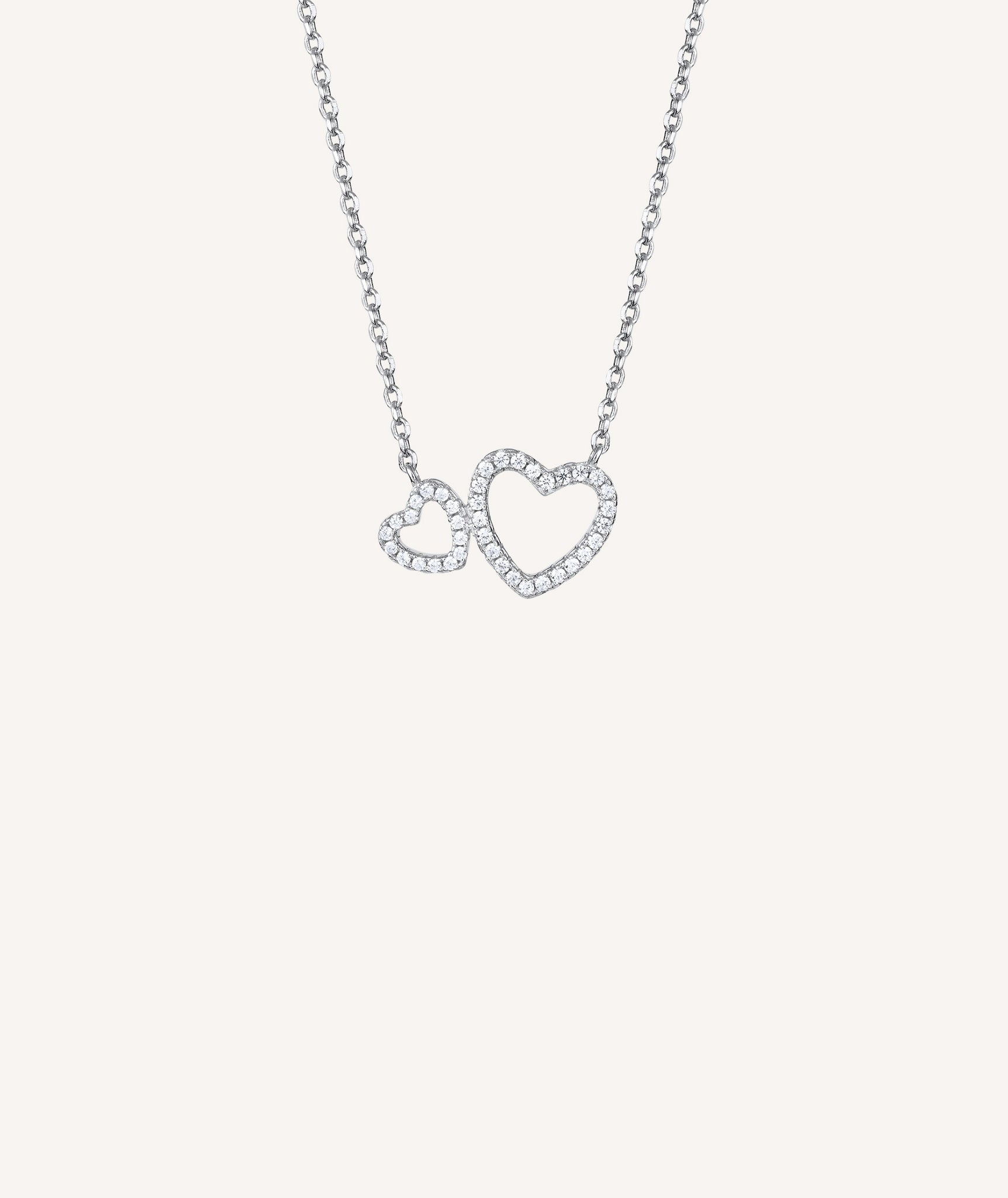 collar Besos colección Clásicos Plata de Ley 925 Chapado Rodio corazones circonitas