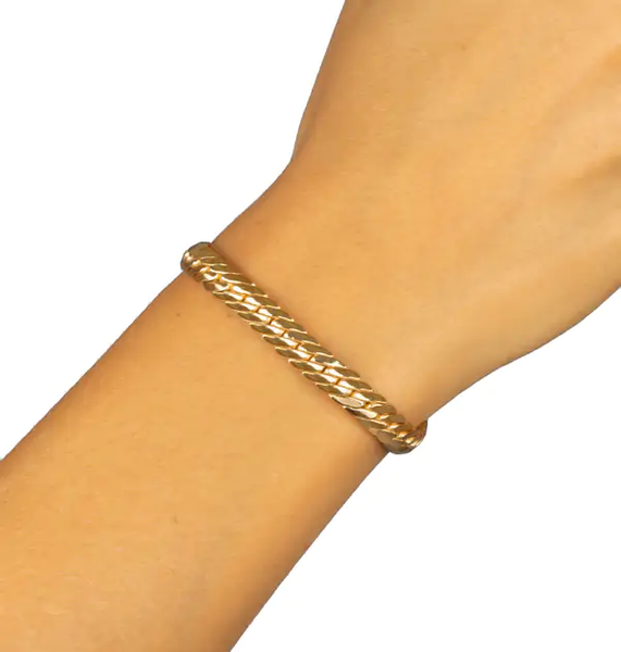 Pulsera Acabado en Oro 18Kt Eslabones Planos