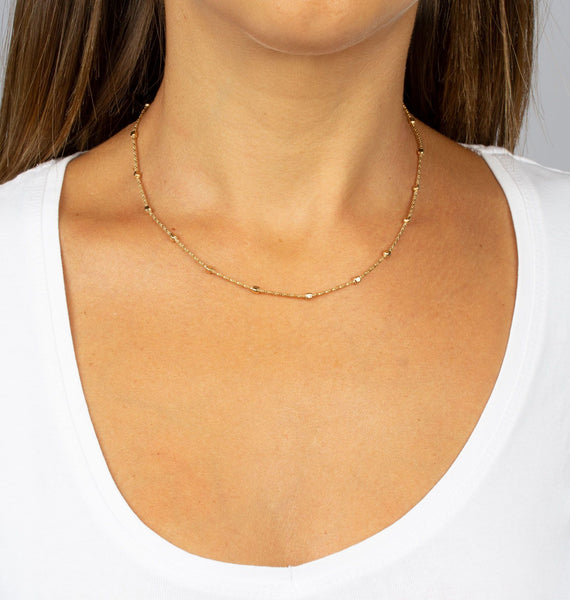 Collar Plata Acabado en Oro 18 Kl motivos cuadros